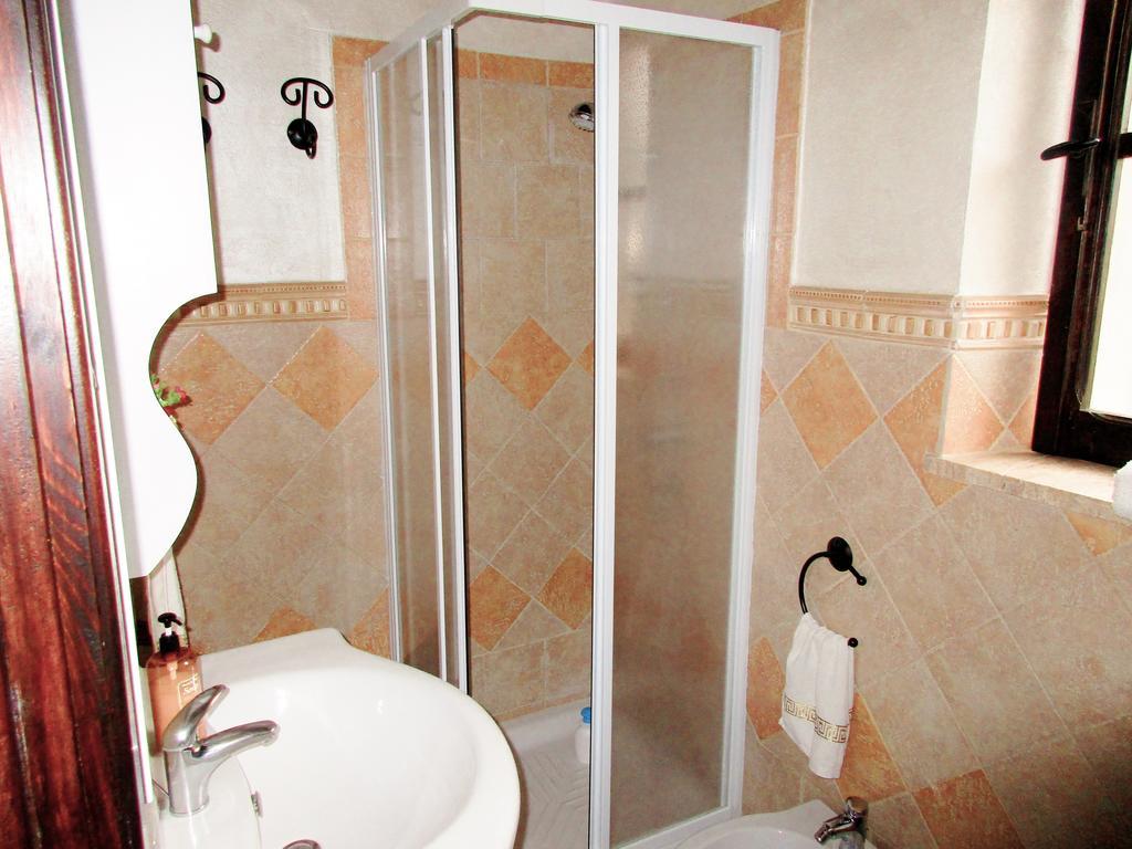Bed and Breakfast Antico Casale Fabrizi Velletri Zimmer foto
